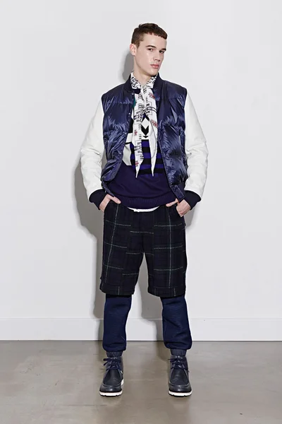 Look 11